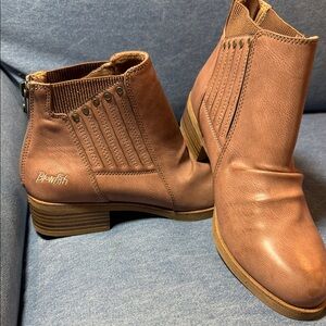 Blowfish Women's Brown Ankle Booties